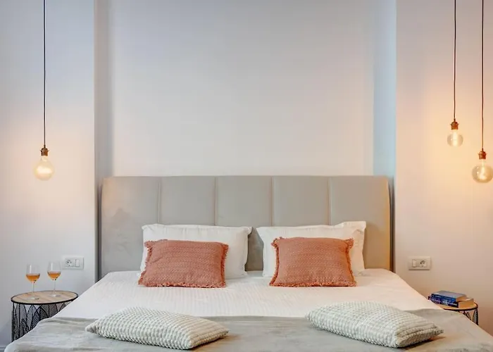 Oasis On Calea Victoriei